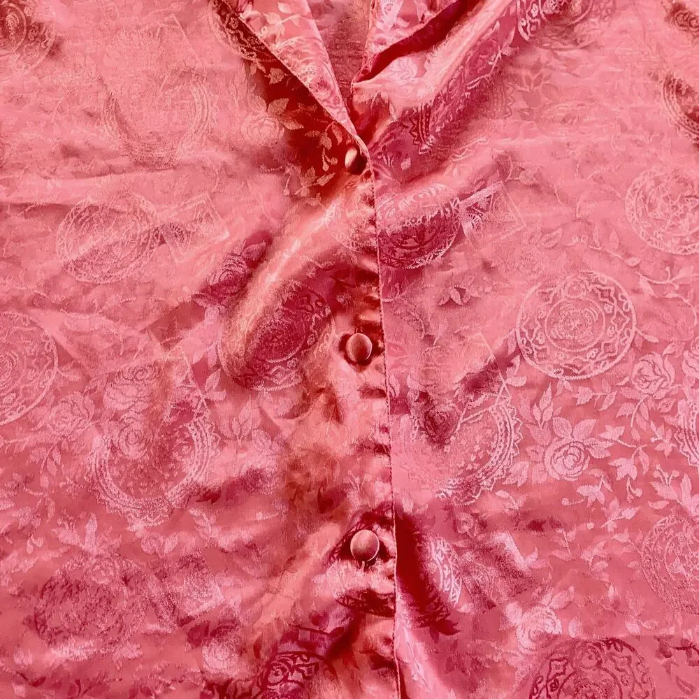 Vintage Victoria’s Secret Gold Label Pink Button-Up Sleep Shirt Size Small
